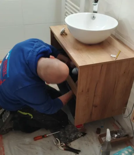 Sarl Daniel Gencey Plombier Chauffagiste A Plouider Presta Plomberie